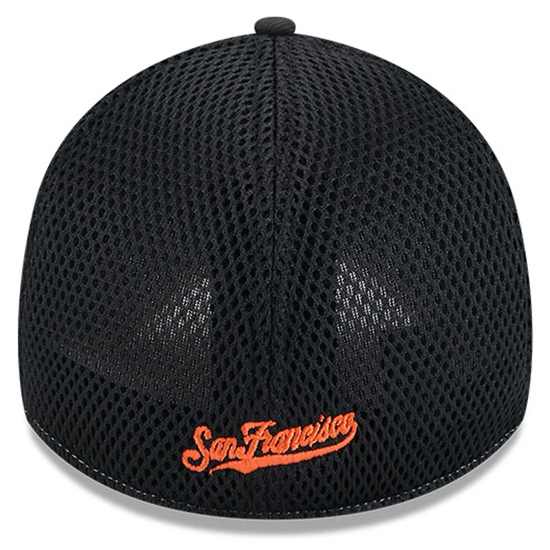 New Era Black San Francisco Giants 2025 Spring Training 39THIRTY Flex Hat