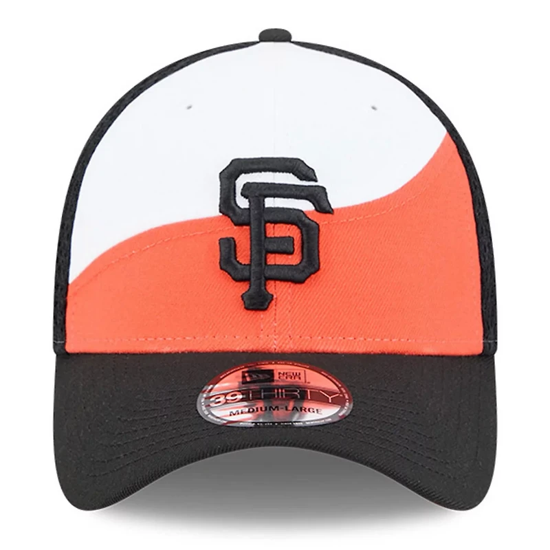 New Era Black San Francisco Giants 2025 Spring Training 39THIRTY Flex Hat