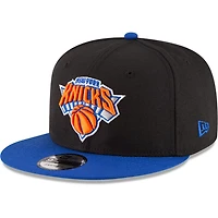 New Era Blue New York Knicks 2-Tone 9FIFTY Adjustable Snapback Hat