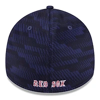 New Era Boston Red Sox 2025 MLB Clubhouse 39THIRTY Flex Hat