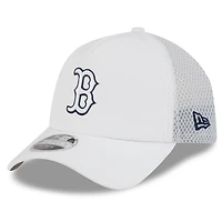 New Era Boston Red Sox 2026 Batting Practice Apex 9FORTY Adjustable Trucker Hat
