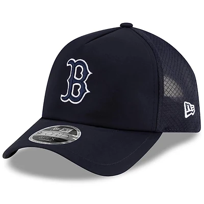 New Era Boston Red Sox 2026 Batting Practice Apex 9FORTY Adjustable Trucker Hat