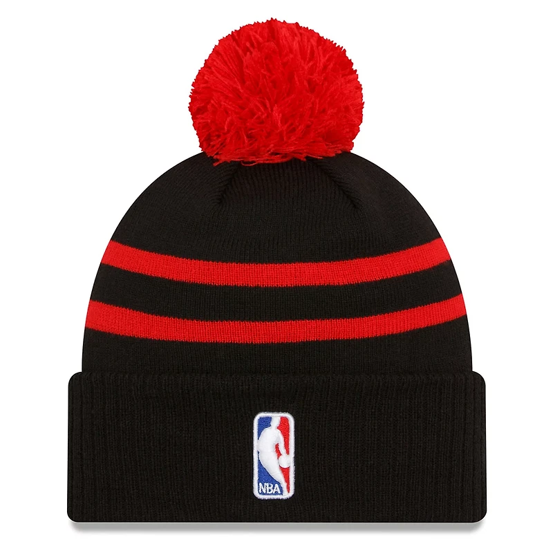 New Era Chicago Bulls 2023 24 City Edition Cuffed Pom Knit Hat