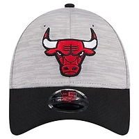New Era Chicago Bulls Active Digi-Tech Two-Tone 9FORTY Adjustable Hat