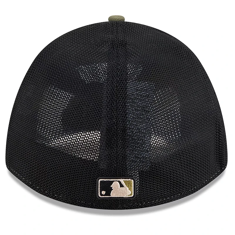 New Era Chicago White Sox 2026 Armed Forces Day 39THIRTY M-Crown Flex Hat
