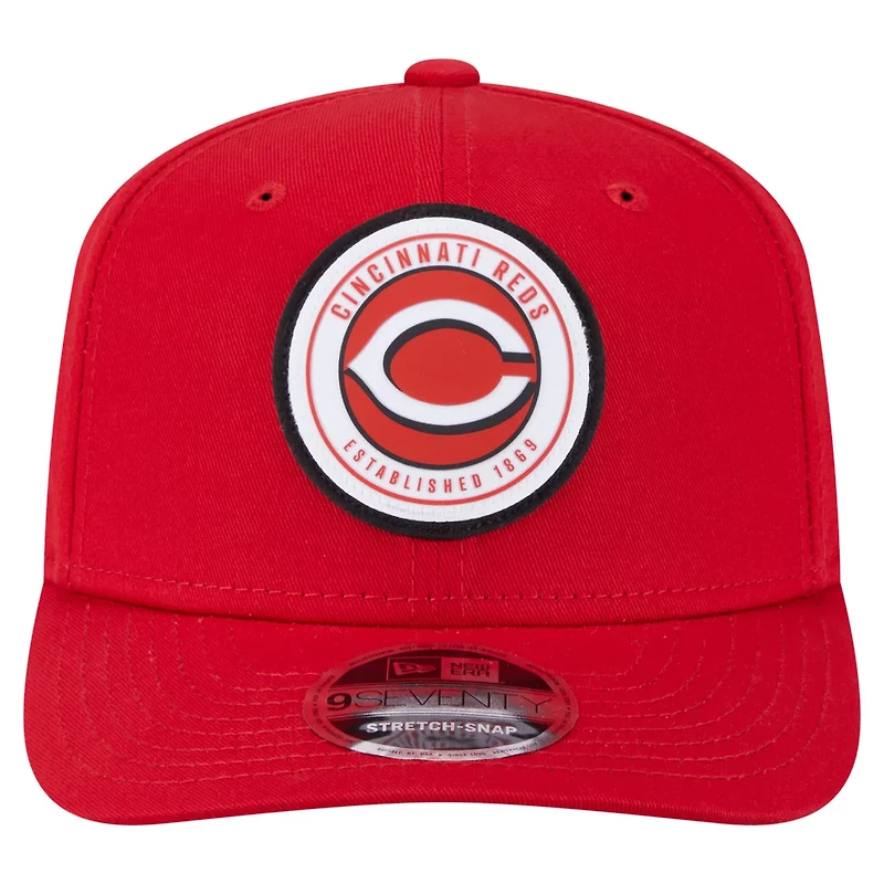 New Era Cincinnati s Circle Patch 9SEVENTY Stretch-Snap Hat