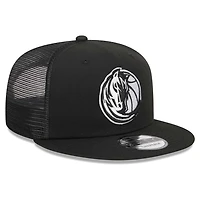 New Era Dallas Mavericks Evergreen 9FIFTY Trucker Snapback Hat