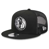 New Era Dallas Mavericks Evergreen 9FIFTY Trucker Snapback Hat