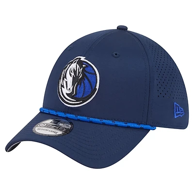 New Era Dallas Mavericks Featherweight Poly Rope Flex 39Thirty Hat