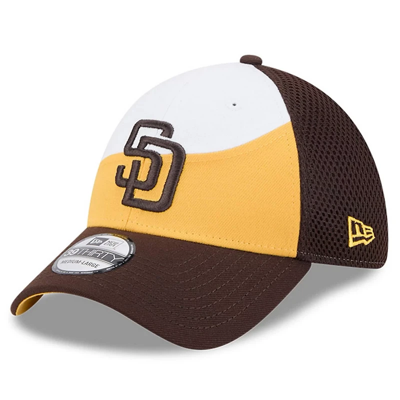 New Era Dark Brown San Diego Padres 2025 Spring Training 39THIRTY Flex Hat