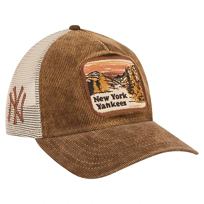 New Era Dark New York Yankees Vintage Landscape 9TWENTY A-Frame Adjustable Trucker Hat