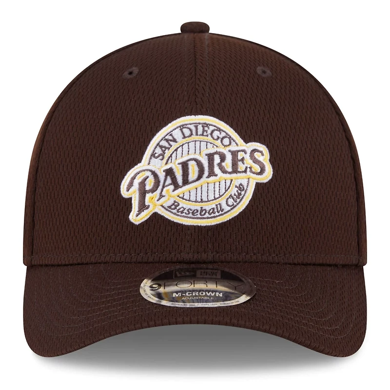 New Era Dark San Diego Padres 2025 MLB Clubhouse 9FORTY Adjustable Hat