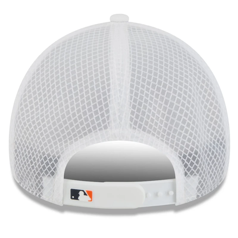 New Era Detroit Tigers 2026 Batting Practice Apex 9FORTY Adjustable Trucker Hat