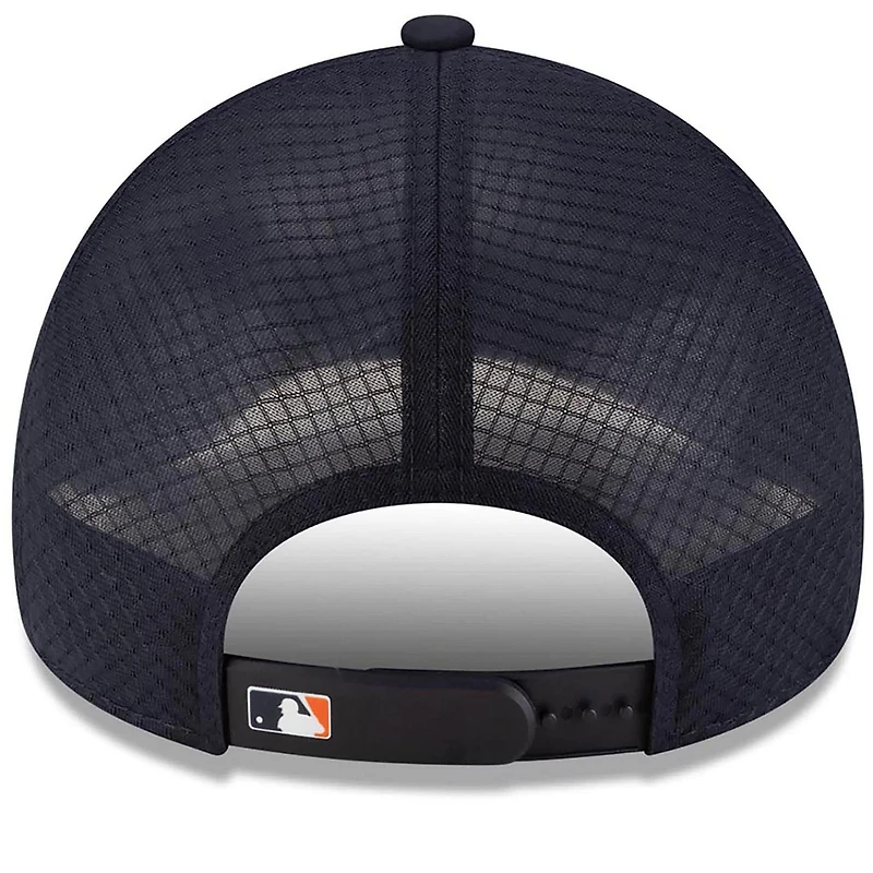 New Era Detroit Tigers 2026 Batting Practice Apex 9FORTY Adjustable Trucker Hat