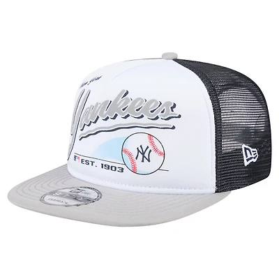 New Era Gray New York Yankees Retro Script Trucker 9FIFTY Snapback Hat