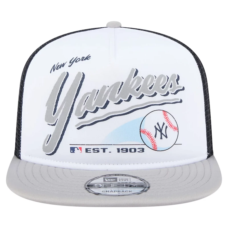 New Era Gray New York Yankees Retro Script Trucker 9FIFTY Snapback Hat