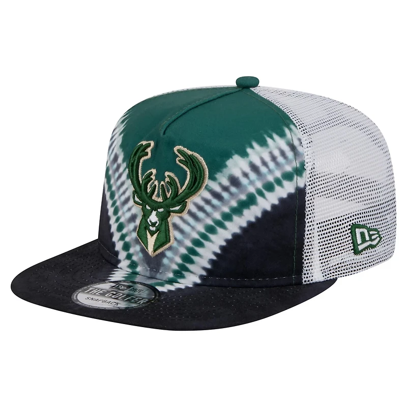 New Era Hunter Green Milwaukee Bucks Throwback Dye Golfer Snapback Hat