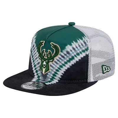 New Era Hunter Green Milwaukee Bucks Throwback Dye Golfer Snapback Hat