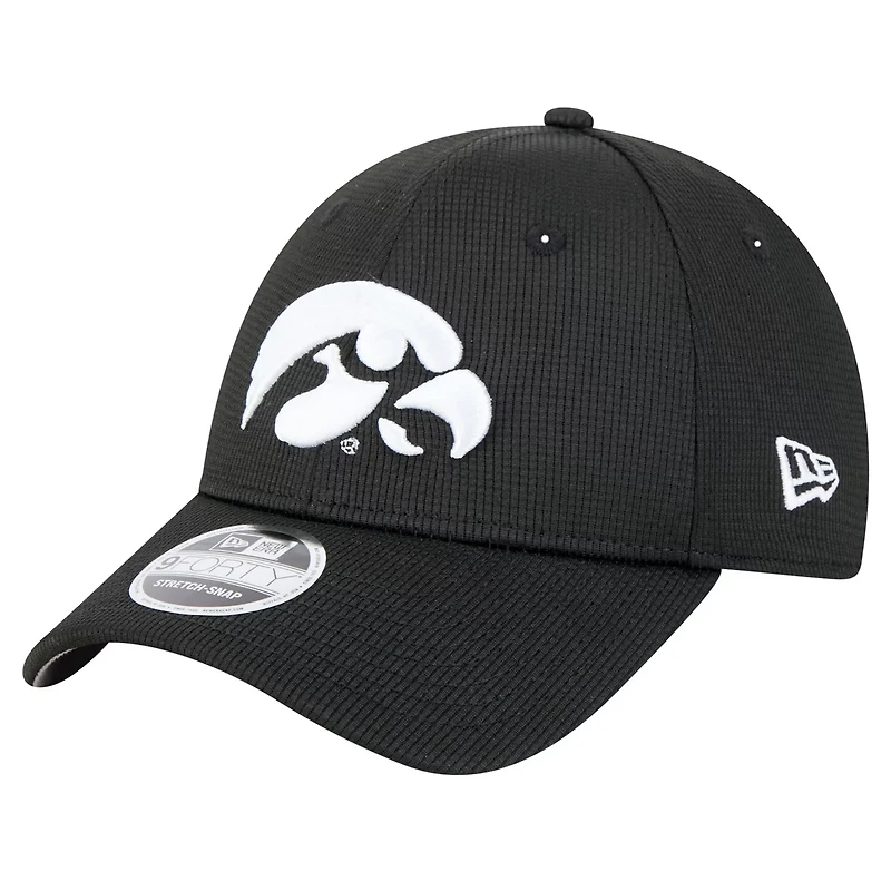 New Era Iowa Hawkeyes Pivot 9FORTY Stretch-Snap Adjustable Hat