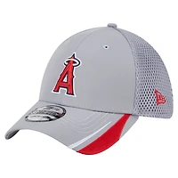 New Era Los Angeles Angels Linear 39THIRTY Flex-Fit Hat