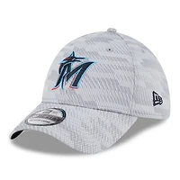 New Era Miami Marlins 2025 MLB Clubhouse 39THIRTY Flex Hat