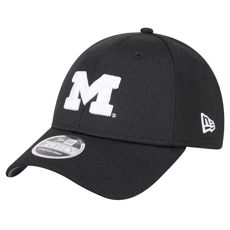 New Era Michigan Wolverines Pivot 9FORTY Stretch-Snap Adjustable Hat