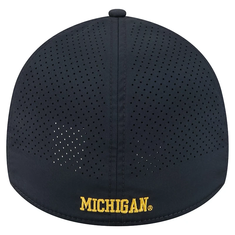 New Era Michigan Wolverines Rope 39THIRTY Flex Hat