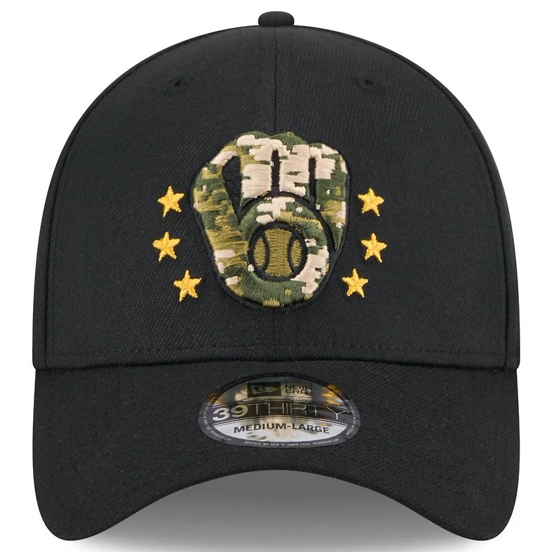 New Era Milwaukee Brewers 2024 Armed Forces Day 39THIRTY Flex Hat