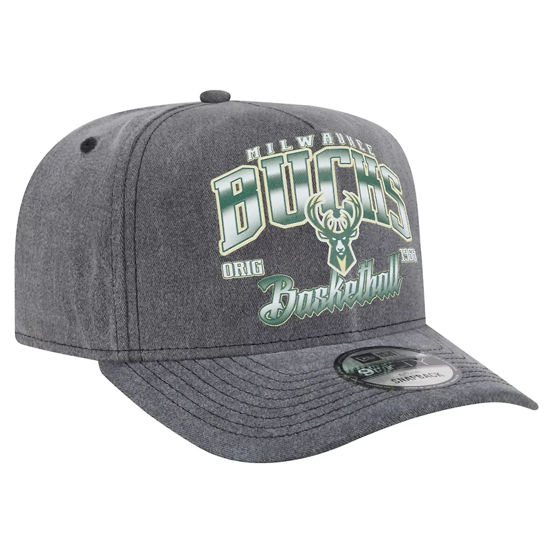 New Era Milwaukee Bucks Throwback Washed Pre-Curved 9FIFTY Snapback Hat