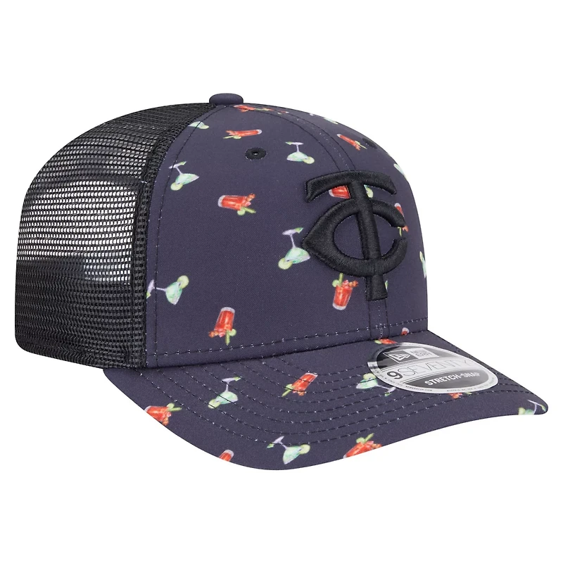 New Era Minnesota Twins Adventure Drinks Pattern 9SEVENTY Stretch-Snap Hat