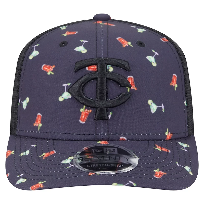 New Era Minnesota Twins Adventure Drinks Pattern 9SEVENTY Stretch-Snap Hat