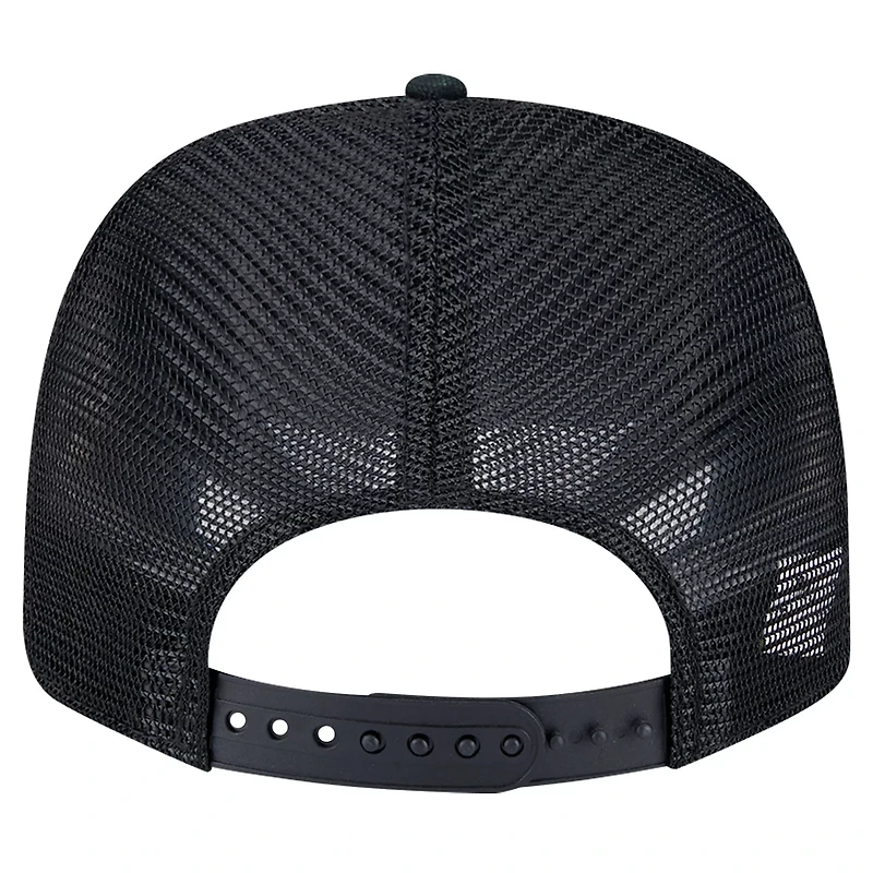 New Era /Navy Michigan Wolverines Striped 9SEVENTY Trucker Stretch-Snap Adjustable Hat