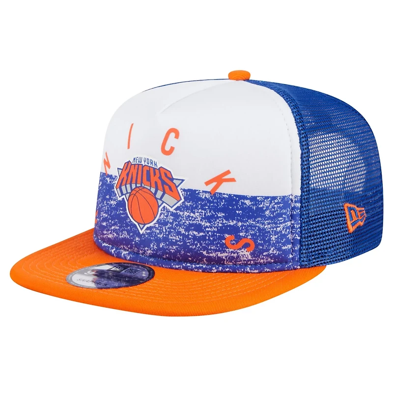 New Era New York Knicks Arch A-Frame Trucker 9FIFTY Snapback Hat