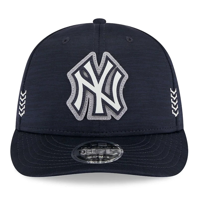 New Era New York Yankees 2024 Clubhouse Low Profile 9FIFTY Snapback Hat