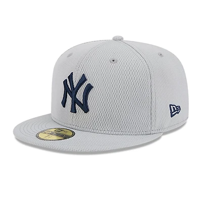 New Era New York Yankees 2025 MLB Clubhouse 59FIFTY Fitted Hat