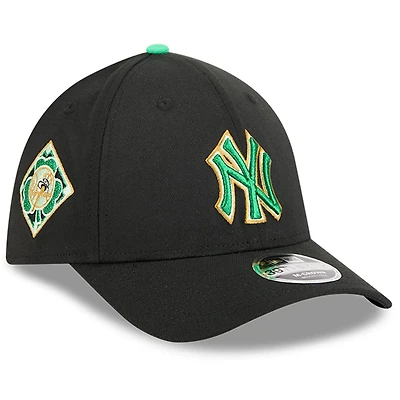 New Era New York Yankees 2026 St Patrick's Day 39THIRTY Flex Hat