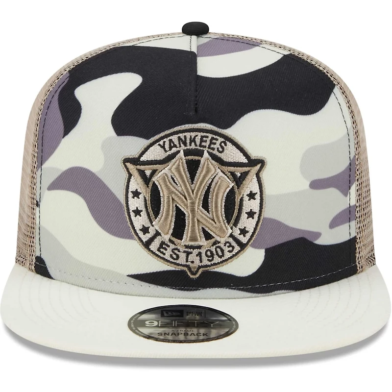New Era New York Yankees Chrome Camo A-Frame 9FIFTY Trucker Snapback Hat