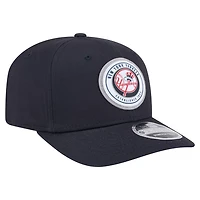 New Era New York Yankees Circle Patch 9SEVENTY Stretch-Snap Hat