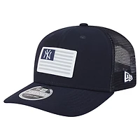 New Era New York Yankees Flag 9SEVENTY Stretch-Snap Hat