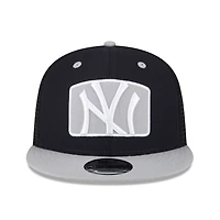 New Era New York Yankees Logo Zoom Trucker 9FIFTY Snapback Hat