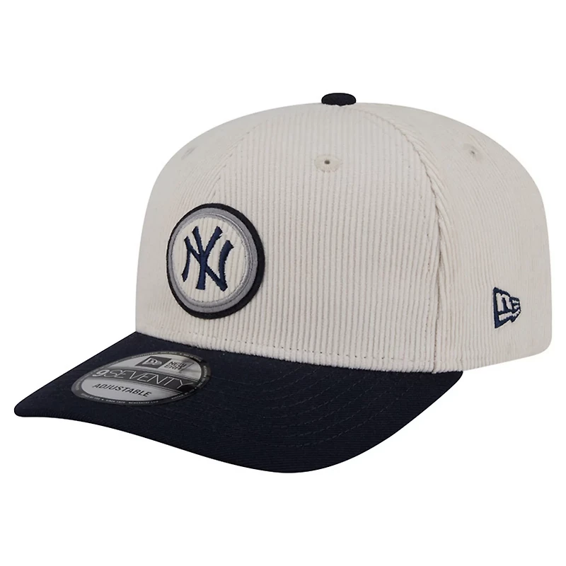 New Era New York Yankees Loyal 9SEVENTY Adjustable Hat