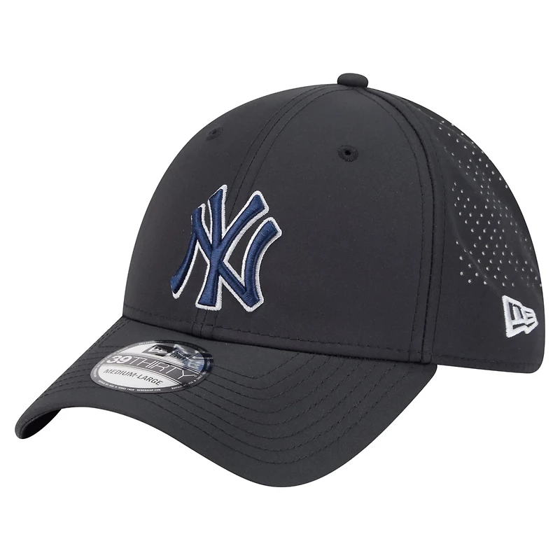 New Era New York Yankees Night 39THIRTY Flex Hat