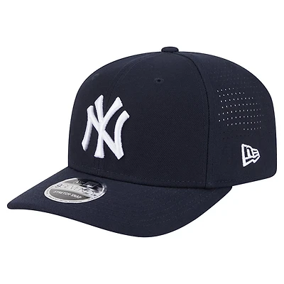 New Era New York Yankees Performance 9SEVENTY Adjustable Hat