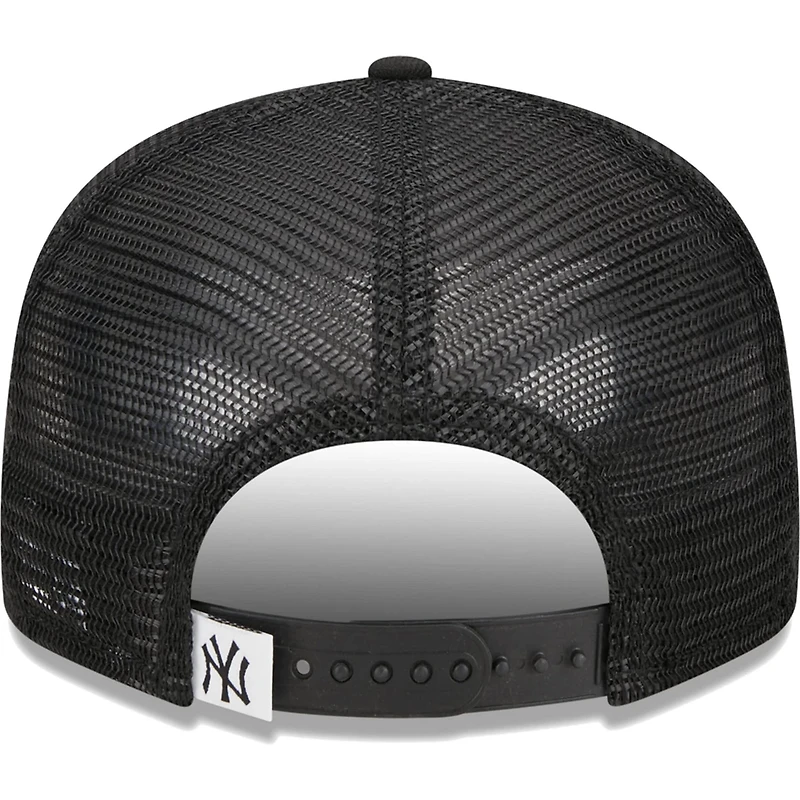 New Era New York Yankees Trucker 9FIFTY Snapback Hat