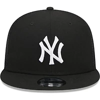 New Era New York Yankees Trucker 9FIFTY Snapback Hat