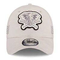 New Era Oakland Athletics 2024 Clubhouse 39THIRTY Flex Fit Hat