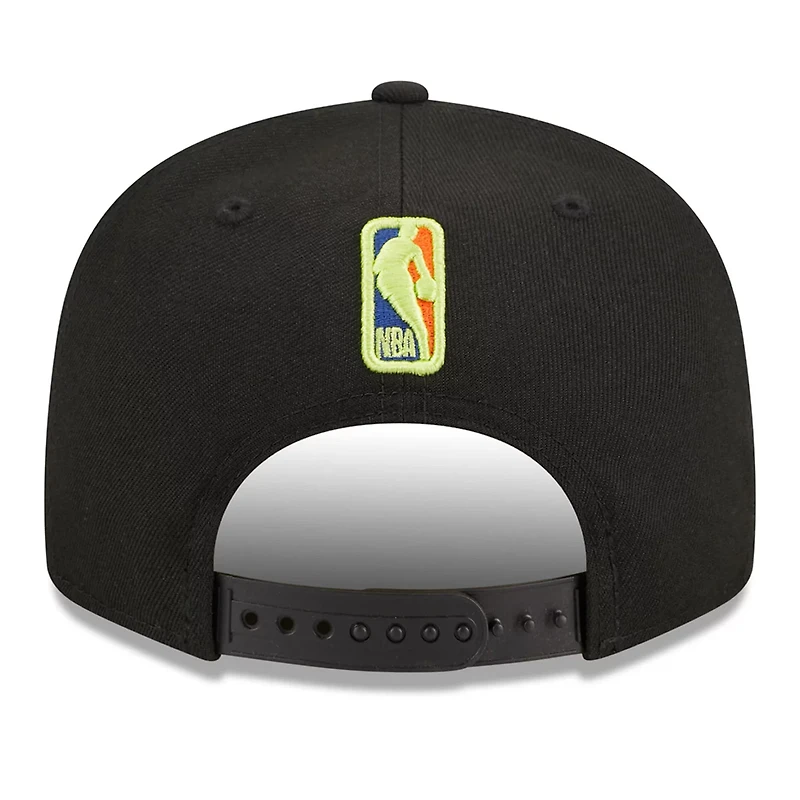 New Era Philadelphia 76ers Neon Pop 9FIFTY Snapback Hat