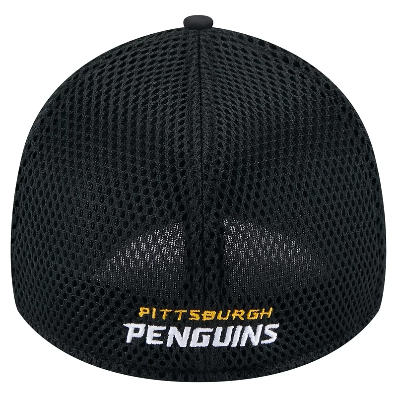 New Era Pittsburgh Penguins Linear Featherweight 39THIRTY Flex Hat
