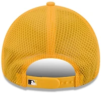 New Era Pittsburgh Pirates 2026 Batting Practice Apex 9FORTY Adjustable Trucker Hat