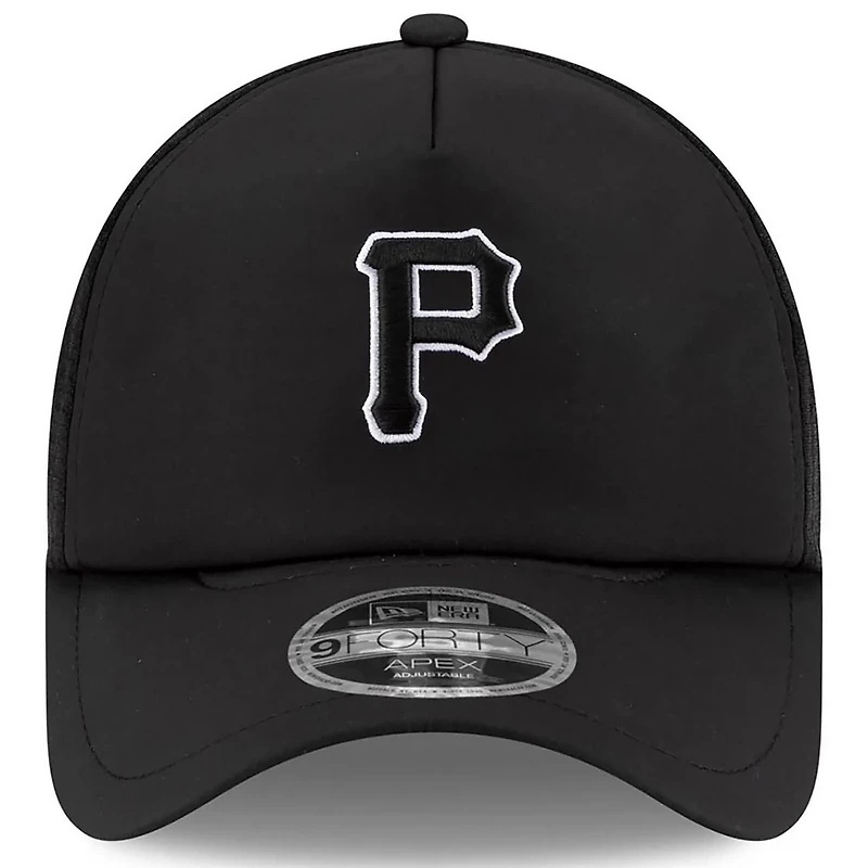 New Era Pittsburgh Pirates 2026 Batting Practice Apex 9FORTY Adjustable Trucker Hat
